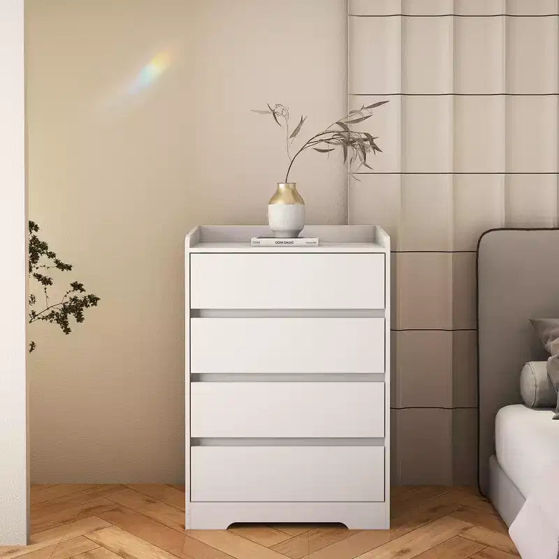 Comodino moderno a quattro cassetti in legno, cassetti senza maniglia, 100% impermeabile, struttura robusta, adatto per soggiorno, camera da letto, bianco