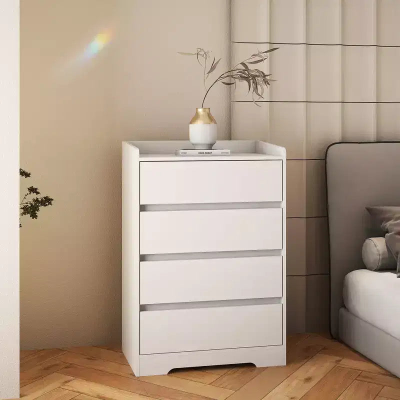 Comodino moderno a quattro cassetti in legno, cassetti senza maniglia, 100% impermeabile, struttura robusta, adatto per soggiorno, camera da letto, bianco